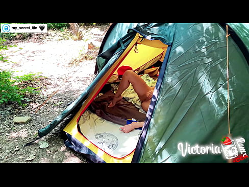 ❤️ Tented Stranger szenvedélyes kézimunkája a kamerában ❤ Szex videó at hu.libporno.ru ❌❤