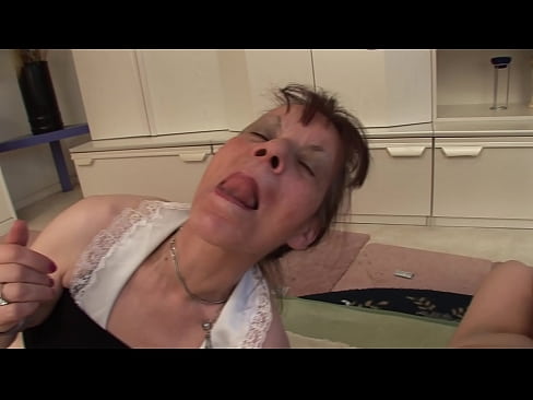 ❤️ Két nagymama és egy nagypapa hármasban ❤ Szex videó at hu.libporno.ru ❌❤