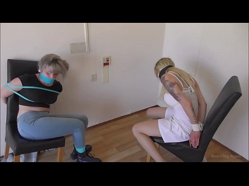 ❤️ Függő / Megkötözve és betömve / Szűzlány a bajban ❤ Szex videó at hu.libporno.ru ❌❤