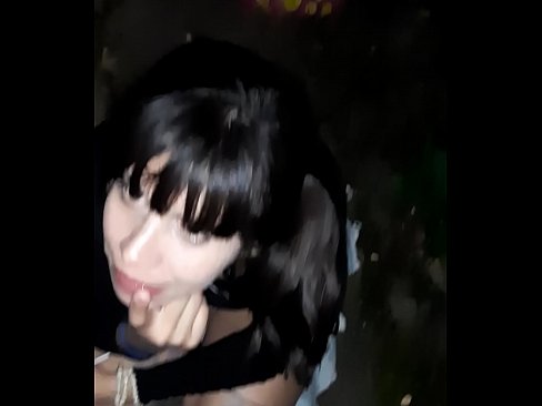 ❤️ A pénisz feldagadt az utcán egy cukorkáért cserébe. ❤ Szex videó at hu.libporno.ru ❌❤